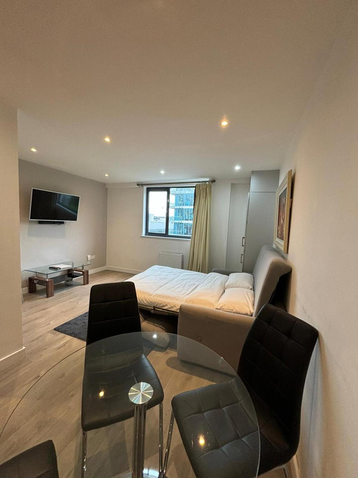 Grand Canal Square Apartments Dublin Eksteriør billede