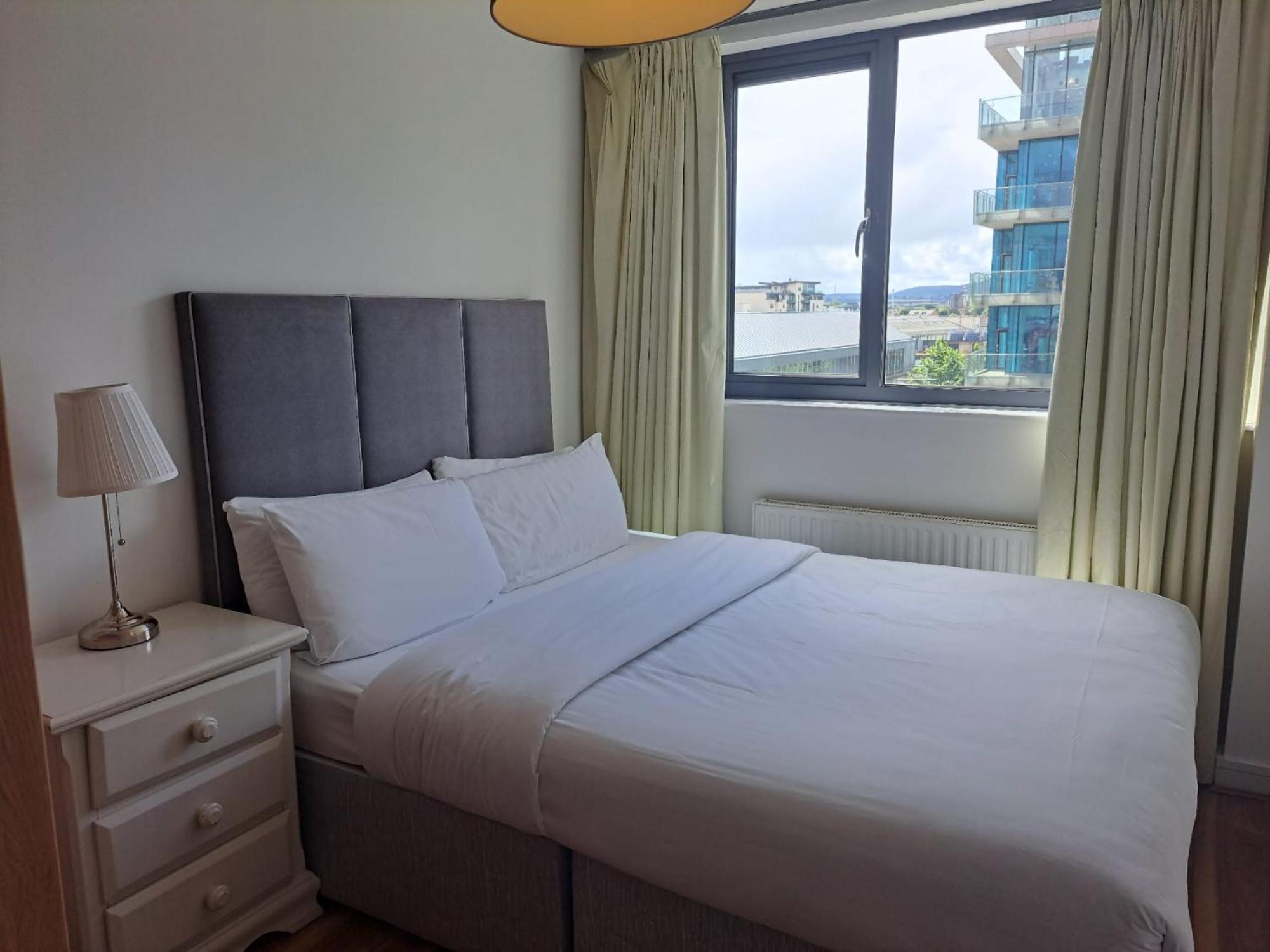 Grand Canal Square Apartments Dublin Eksteriør billede