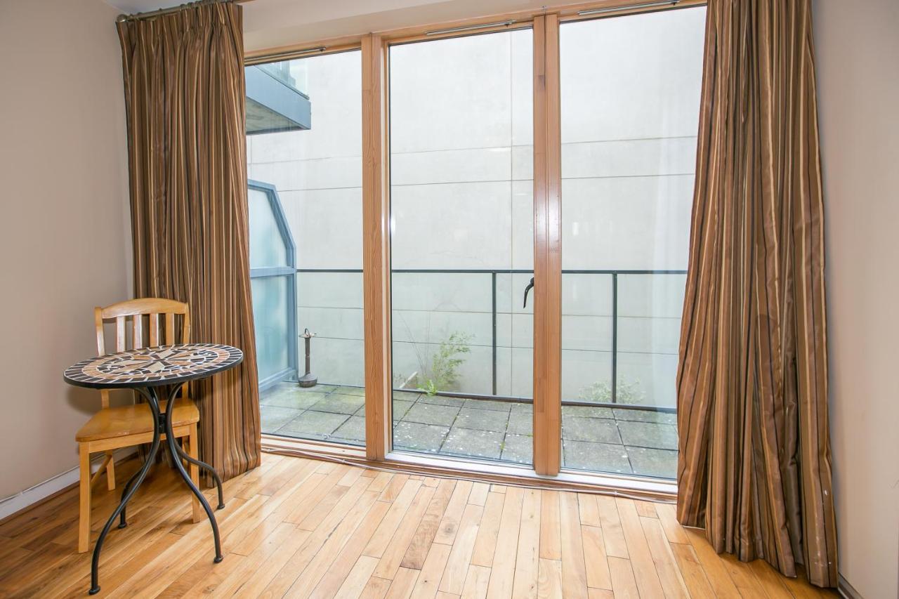 Grand Canal Square Apartments Dublin Eksteriør billede